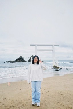 Yi-Ying Xue 薛宜盈
